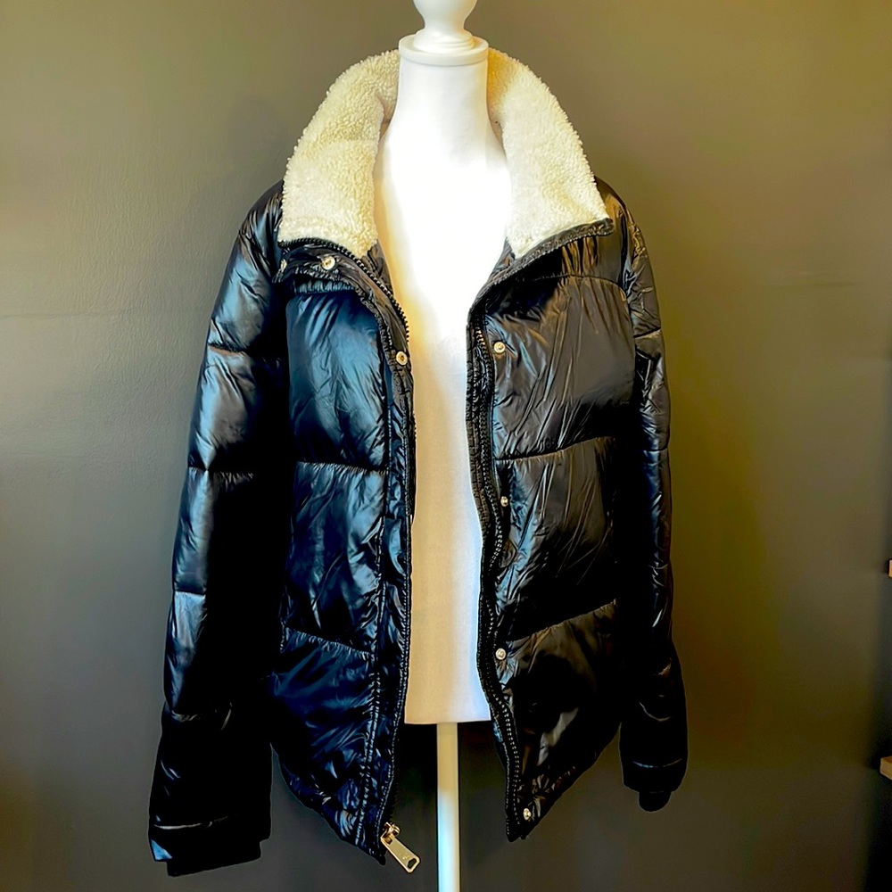 Koolaburra by Ugg Black Women’s Sherpa Puffer Jacket Faux Fur Collar Sz Medium